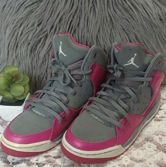 pink and gray jordans